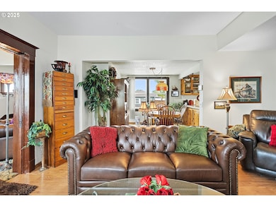 1022 E 10th St, the Dalles, OR 97058 - photo 7