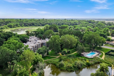 8549 Irwin Rd unit 239, Bloomington, MN 55437 - photo 2