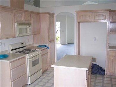 538 SW Leonard St, Grants Pass, OR 97526 - photo 6