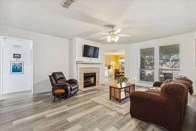 311 Comanche Walk, Joshua, TX 76058 - photo 6