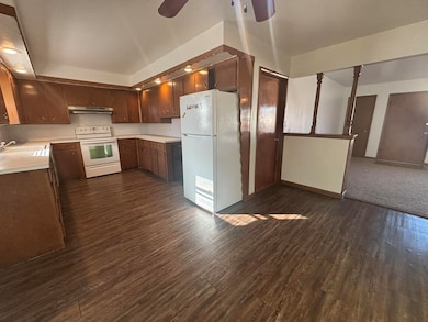 717 Mesquite Dr, Enid, OK 73701 - photo 6