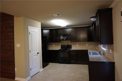 18041 Bass Lake Trail, Ponchatoula, LA 70454 - photo 5