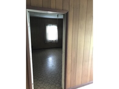 913 Hopson St, Johnson City, TN 37601 - photo 5