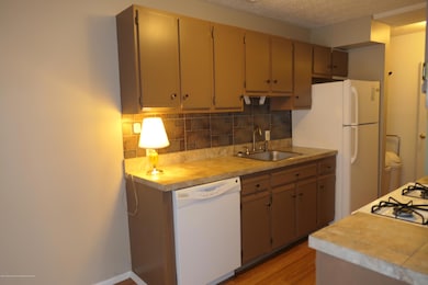 910 Scarlet Oak Ave unit 10, Toms River, NJ 08755 - photo 7