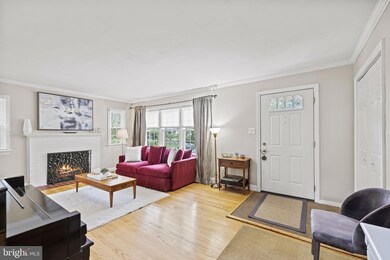 7002 Fort Hunt Rd, Alexandria, VA 22307 - photo 6