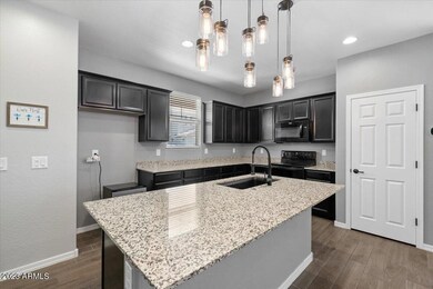 04-Kitchen