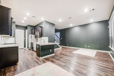 238 Garrison Dr, Houston, TX 77009 - photo 7