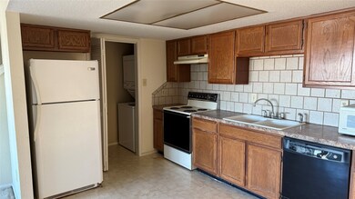 14777 Wunderlich Dr unit 804, Houston, TX 77069 - photo 4