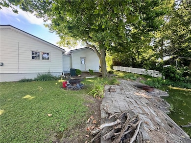 3475 E Lake Paradise Rd, Mattoon, IL 61938 - photo 5