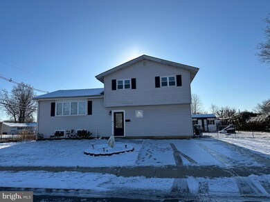 3 Mark Twain Dr, Trenton, NJ 08690 - photo 5