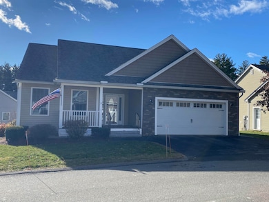 2 Benning St, Amherst, NH 03031 - photo 2