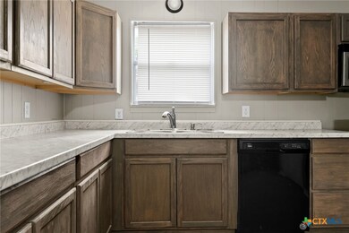 110 North Dr, Copperas Cove, TX 76522 - photo 6