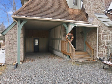 101 Cherry Point Cir, Canadensis, PA 18325 - photo 6