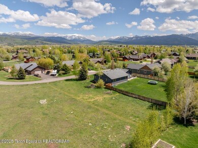 06-8041 Brown Trout Bend-6