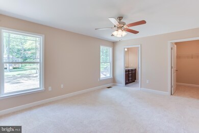 11 Nicholson Dr, Colonial Beach, VA 22443 - photo 3