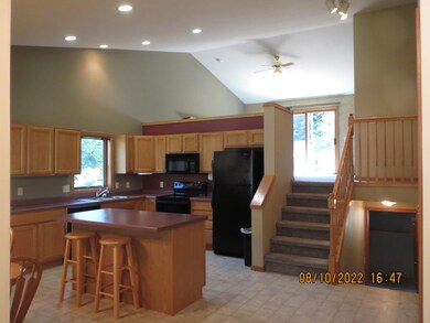 5239 Snapdragon Trail, Fitchburg, WI 53711 - photo 3