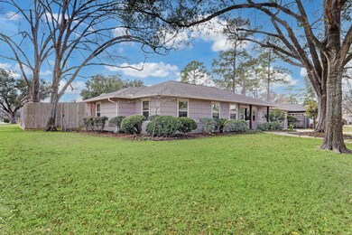 6303 Wister Ln, Houston, TX 77008 - photo 5