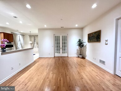 7 Einstein Way, East Windsor, NJ 08512 - photo 4