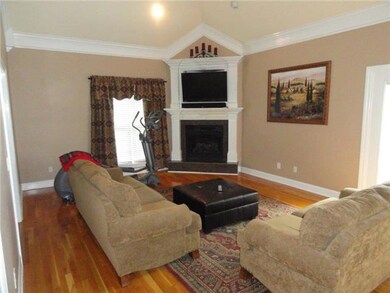 1215 Union St, Shelbyville, TN 37160 - photo 2