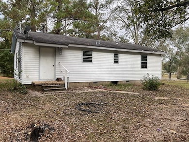 103 S Bolling Ave, Luverne, AL 36049 - photo 2