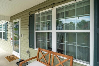 124 Monarch Ct, Johnson City, TN 37601 - photo 5