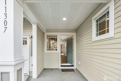 11307 241st Ln NE unit 73, Redmond, WA 98053 - photo 2