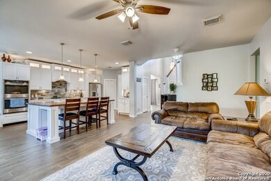 21519 Rio Colorado, San Antonio, TX 78259 - photo 4