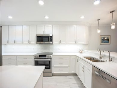 1621 Boathouse Cir unit HA124, Sarasota, FL 34231 - photo 4