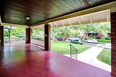 858 Park St, Columbus, OH 43215 - photo 4