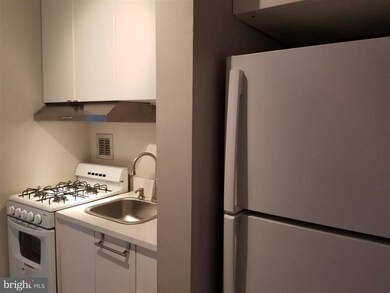 1011 Arlington Blvd unit 1027, Arlington, VA 22209 - photo 4