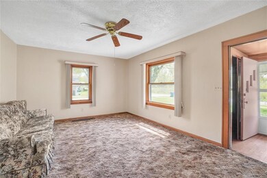 1759 E 36th St, Lorain, OH 44055 - photo 4