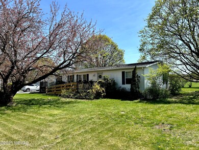 306 E Penn St, Muncy, PA 17756 - photo 3