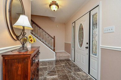 7607 Plumtree Forest Cir, Houston, TX 77095 - photo 2