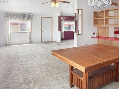 Living Room/Dining Room