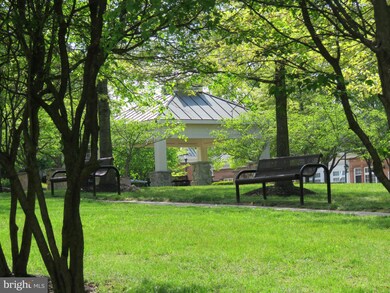 13105 Sutler Square Terrace, Clarksburg, MD 20871 - photo 2