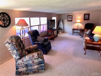 837 Santa Anna Dr, Alamo, TX 78516 - photo 7