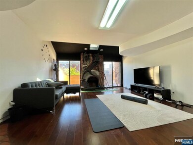 1273 16th St unit 13, Fort Lee, NJ 07024 - photo 4