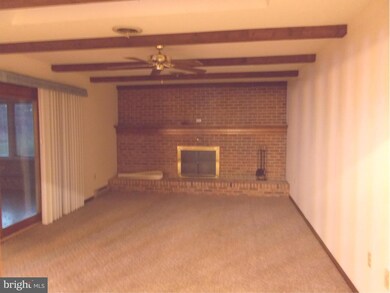 1715 Mount Aetna Rd, Hagerstown, MD 21742 - photo 5