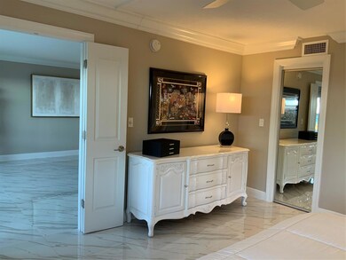 Mirrored closet door
