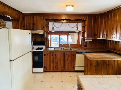 130 Franklin St, Seabrook, NH 03874 - photo 5