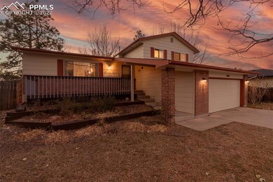 Covered Front Porch and big front yard