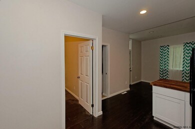 504 Washington Ave unit 1, Albany, NY 12203 - photo 3