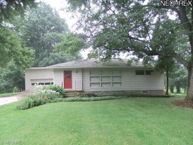 Welcome home to 2141 Coon Road in Copley Ohio!