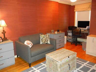 62 Parsons St unit 62, West Newton, MA 02465 - photo 6