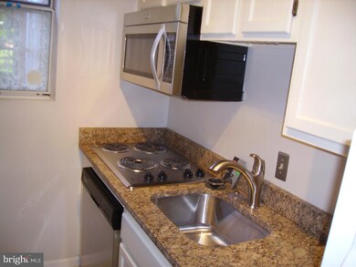 1728 N Queens Ln unit 3180, Arlington, VA 22201 - photo 4
