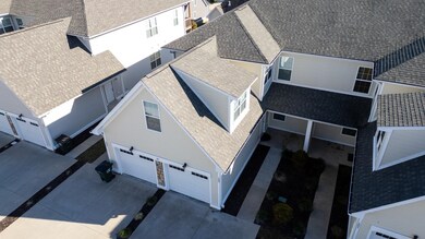 57 Windgate Cir unit 103, Fishersville, VA 22939 - photo 2