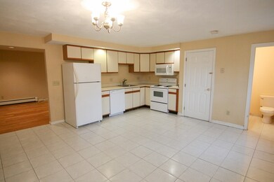 11 Highland St unit 3, Wakefield, MA 01880 - photo 3