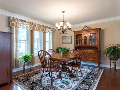 18 Pilgrim Cir, Nashua, NH 03063 - photo 2