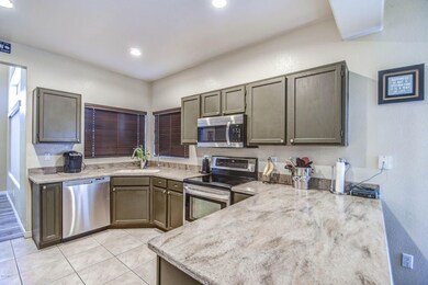 Kitchen 4