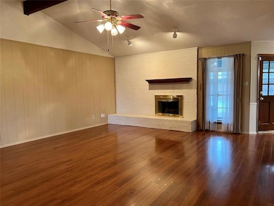 749 Highland Park Dr, Hurst, TX 76054 - photo 4